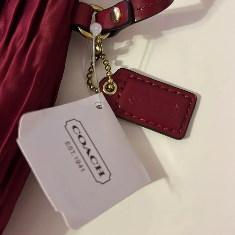 Coach Ashley Vintage Y2K Satin Burgundy Wristlet Red Pleated Clutch Bag Glam New - Picture 4 of 10